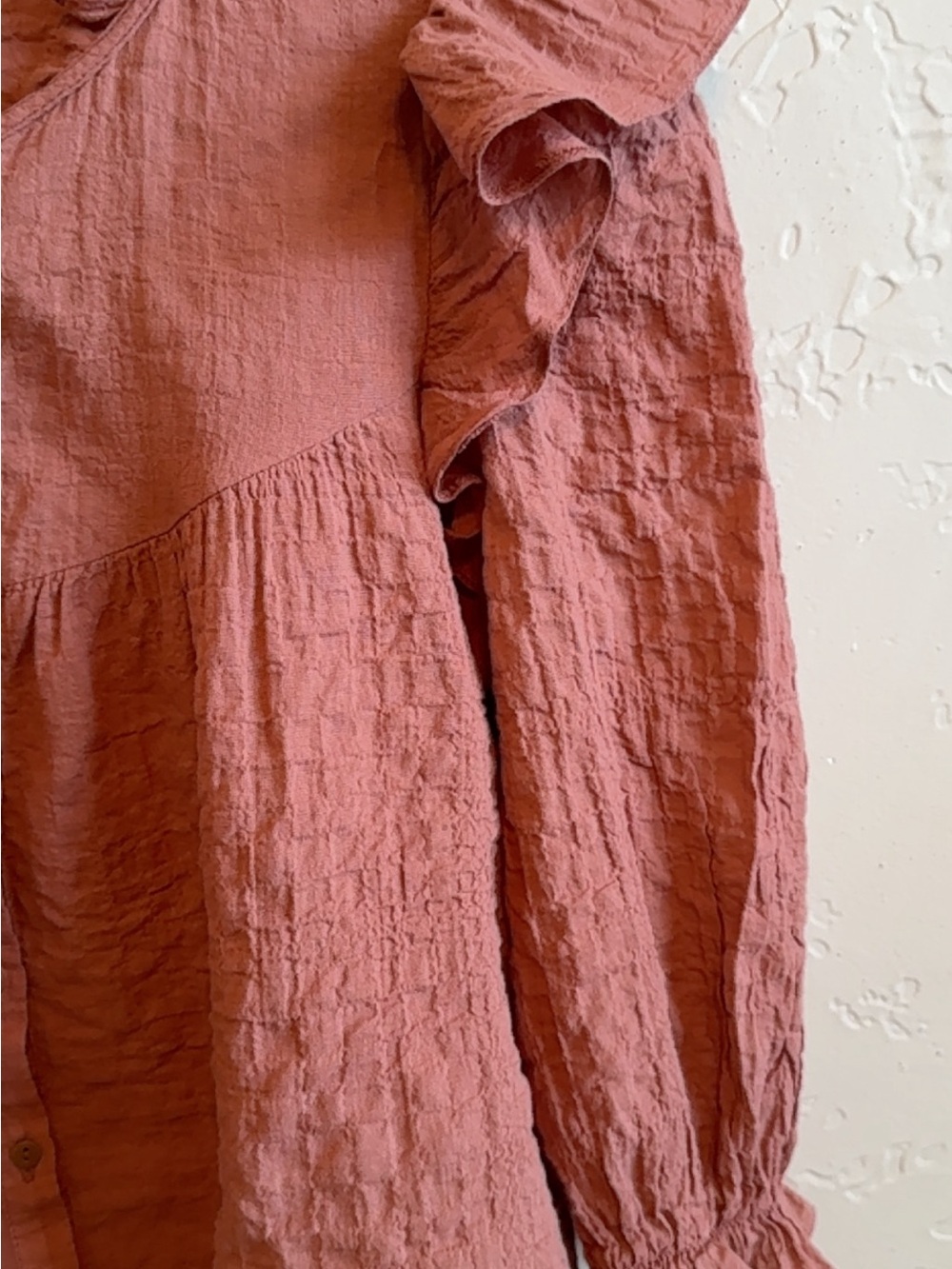 Zara Mauve Button-Front Ruffle Blouse - Picture 4 of 5